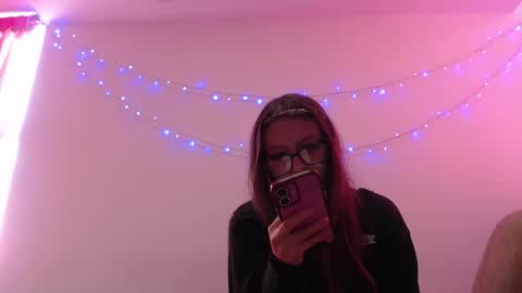 Maddy UwU online show from 01-09-26, 07:04