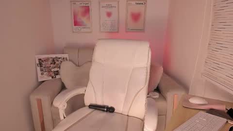 Maddy online show from 02-12-26, 11:22