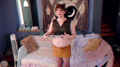 Snapshot of maddy_cat chatting on 09-10-25, 04:18 Maddy Cat online show from 09-10-25, 04:18