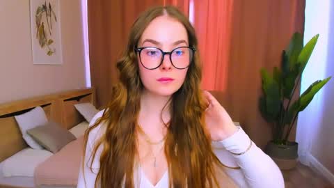 maddy_gate online show from 04-01-26, 04:04