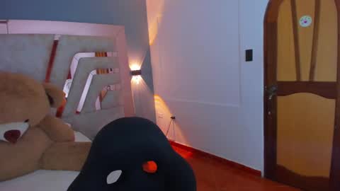  Maddy Crofft online show from 03-12-25, 11:20