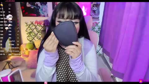 Snapshot of maddyfoox chatting on 04-24-26, 10:56 Maddy Foox online show from 04-24-26, 10:56