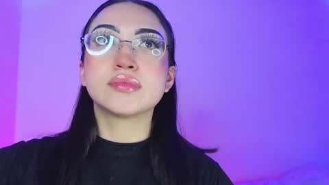 Snapshot of maddyghost chatting on 09-11-25, 08:42   Please followme and rate me your thumbs up online show from 09-11-25, 08:42