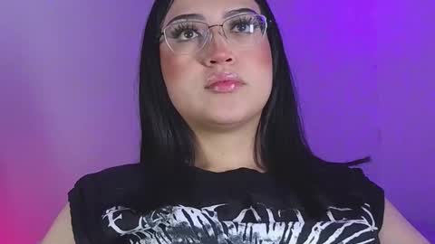 Snapshot of maddyghost chatting on 10-10-25, 10:09   Please followme and rate me your thumbs up online show from 10-10-25, 10:09