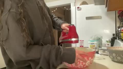 Snapshot of maddyhasyummypussy chatting on 12-14-25, 01:44 maddyhasyummypussy online show from 12-14-25, 01:44