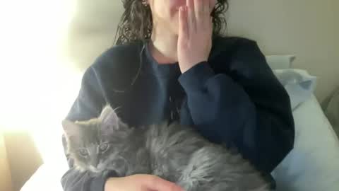 Snapshot of maddyhasyummypussy chatting on 12-17-25, 02:06 maddyhasyummypussy online show from 12-17-25, 02:06