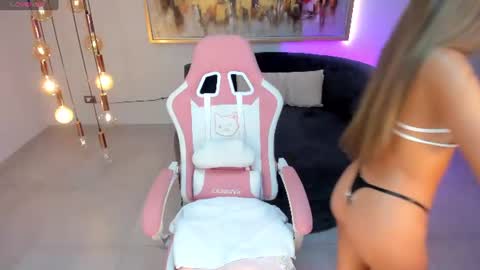 Maddy Owens online show from 07-25-26, 10:57