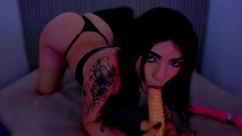  BELLA  online show from 06-10-26, 08:46
