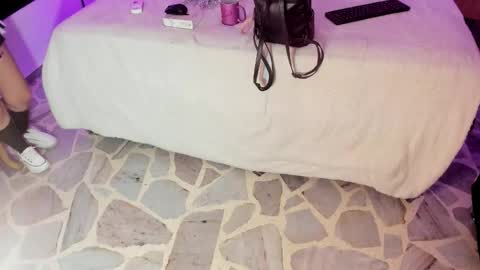 Maddy online show from 10-23-25, 11:53