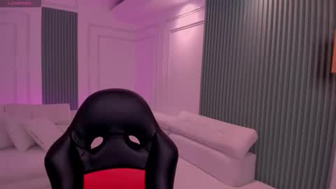 Maddyson online show from 10-31-25, 03:29