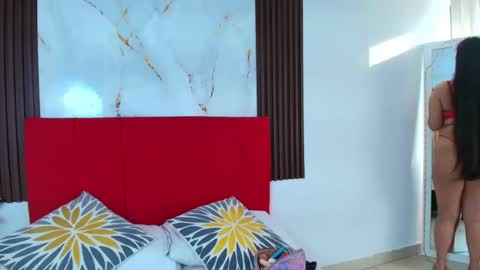 maddysonmiller_ online show from 07-30-26, 12:26