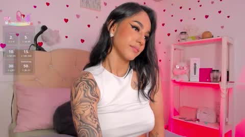 Snapshot of maddyyboobs chatting on 02-17-26, 08:59 Maddison online show from 02-17-26, 08:59