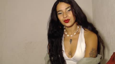 Snapshot of made_lover1999 chatting on 12-08-24, 04:25 Made online show from 12-08-24, 04:25