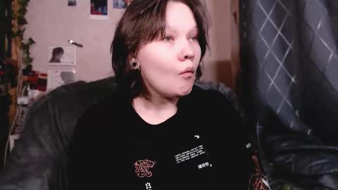 Snapshot of madeintheabyss chatting on 11-19-25, 03:01 Your cyber girl Ava online show from 11-19-25, 03:01