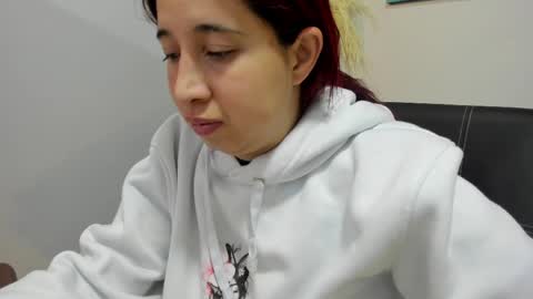 Madelaine  online show from 04-21-26, 10:32