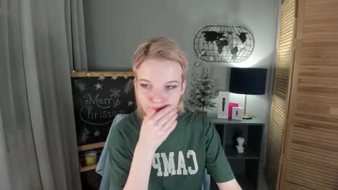 madelaines online show from 12-23-25, 08:45