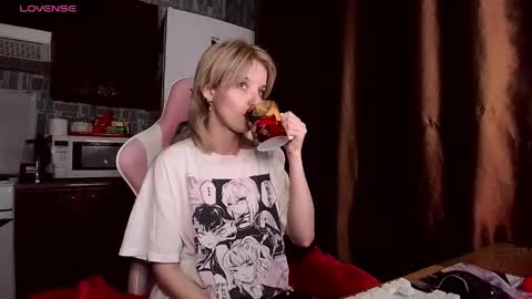 madelaines online show from 05-26-26, 05:09