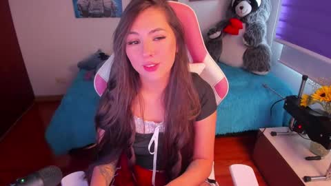 Snapshot of madeleine_shinobi chatting on 03-03-25, 09:37 Emily Only Fans online show from 03-03-25, 09:37