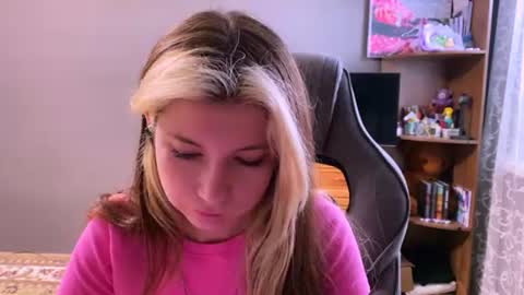 Alice online show from 07-30-26, 10:25