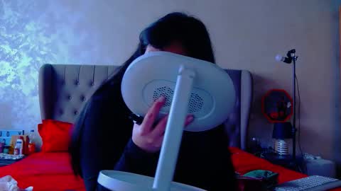 Snapshot of madelynvelure chatting on 02-20-26, 06:59 madelynvelure online show from 02-20-26, 06:59