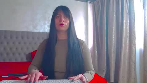 Snapshot of madelynvelure chatting on 02-26-26, 01:32 madelynvelure online show from 02-26-26, 01:32