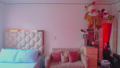 madelyn roses online show from 08-01-26, 07:02