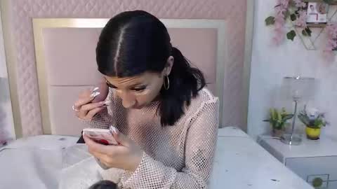 Snapshot of madhison_5 chatting on 03-21-26, 12:54 madhison_5 online show from 03-21-26, 12:54