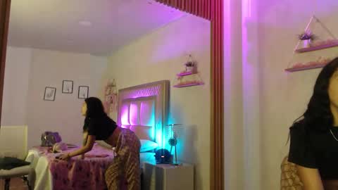 madhison_5 online show from 05-06-26, 12:10