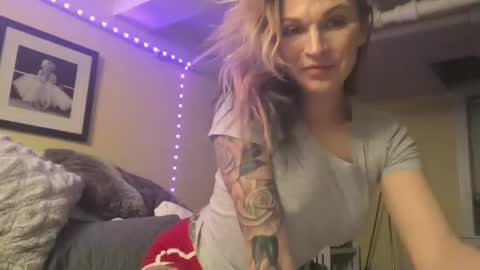 Madie Ray online show from 01-08-26, 07:10