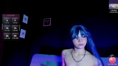 Snapshot of madiixwatson chatting on 10-21-25, 10:49 Madison Watson online show from 10-21-25, 10:49