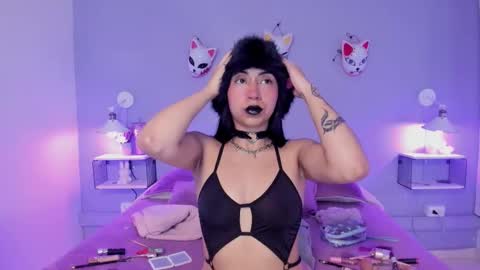 MADISON  online show from 09-27-25, 03:17