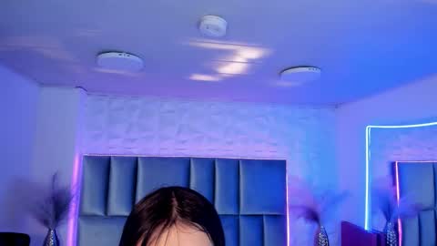 MADISON  online show from 10-05-25, 02:37