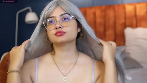 Madison Flamee online show from 05-07-26, 07:41