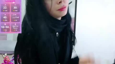 madison_oli online show from 10-02-25, 03:02