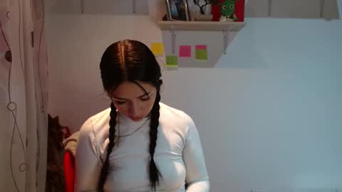 Madison Cambel online show from 02-11-25, 10:50