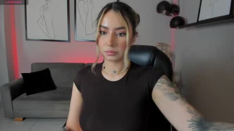 Maddi Collins online show from 04-22-26, 11:01