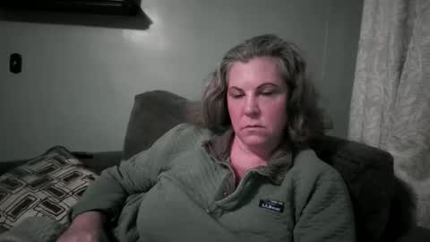 Snapshot of madisonfelicia chatting on 01-07-26, 10:23 Madison online show from 01-07-26, 10:23