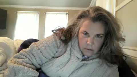 Snapshot of madisonfelicia chatting on 01-11-26, 04:01 Madison online show from 01-11-26, 04:01