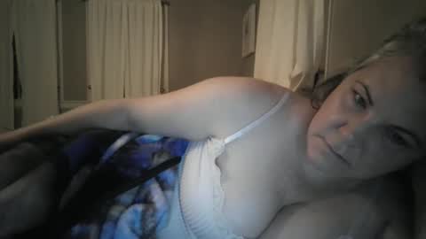 Snapshot of madisonfelicia chatting on 01-16-26, 12:58 Madison online show from 01-16-26, 12:58