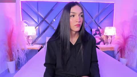 Snapshot of madisonherrera chatting on 05-15-26, 05:42 Maddi online show from 05-15-26, 05:42