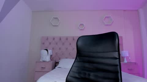 madison online show from 11-22-25, 01:54