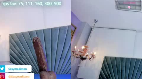 Snapshot of madisson7 chatting on 06-19-26, 04:06 Madisson online show from 06-19-26, 04:06