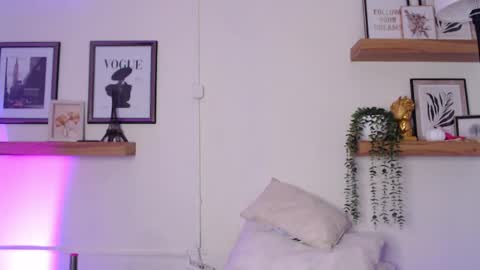 Snapshot of madissonkay chatting on 03-31-26, 07:14 online show from 03-31-26, 07:14
