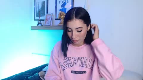 Snapshot of madissonkay chatting on 05-07-26, 07:08 online show from 05-07-26, 07:08