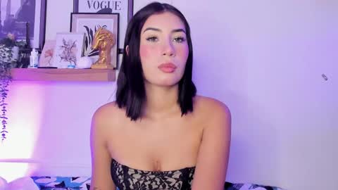 Snapshot of madissonkay chatting on 05-21-26, 07:32 online show from 05-21-26, 07:32