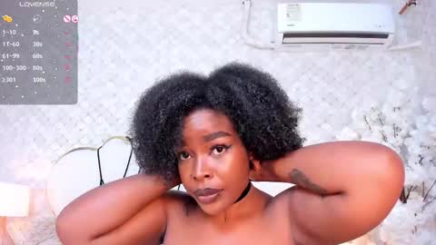 Madisson Lopez online show from 10-31-25, 09:38