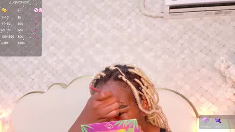 Madisson Lopez online show from 11-30-25, 03:21