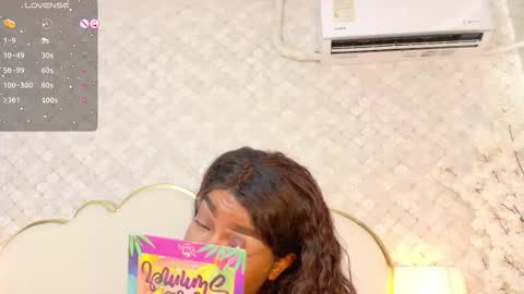 Madisson Lopez online show from 12-15-25, 08:46