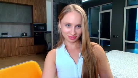 Snapshot of madlen_new chatting on 05-30-26, 01:41 Madlen online show from 05-30-26, 01:41