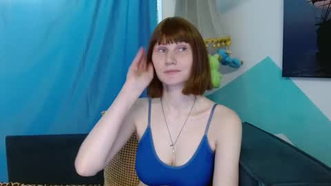 Elizabeth online show from 11-10-25, 01:48